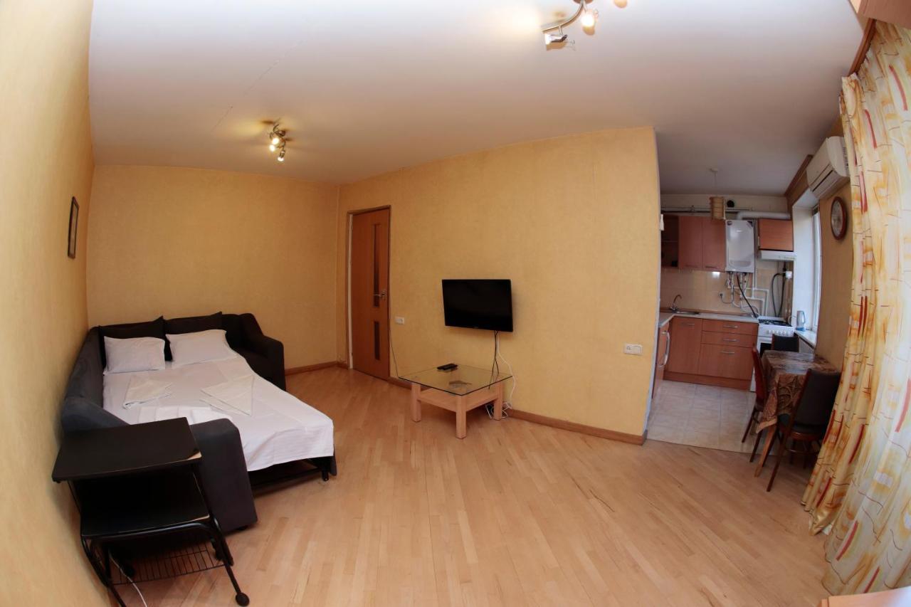 Apartamento Am Studio Ereván Exterior foto
