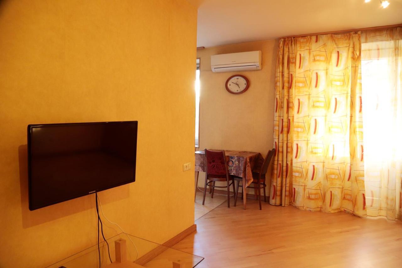 Apartamento Am Studio Ereván Exterior foto